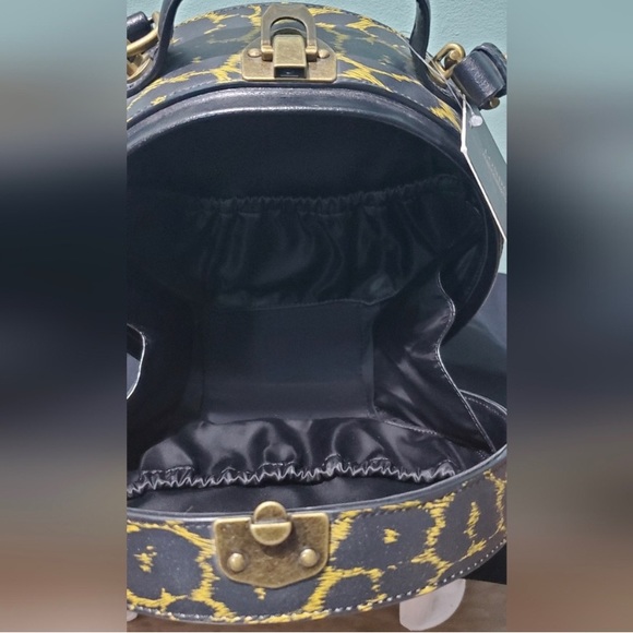 London Fog x Jeremy Scott Leopard Leather Crossbody Bag * limited edition* - Picture 9 of 10